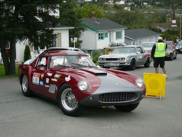 Cool Ferrari (1)