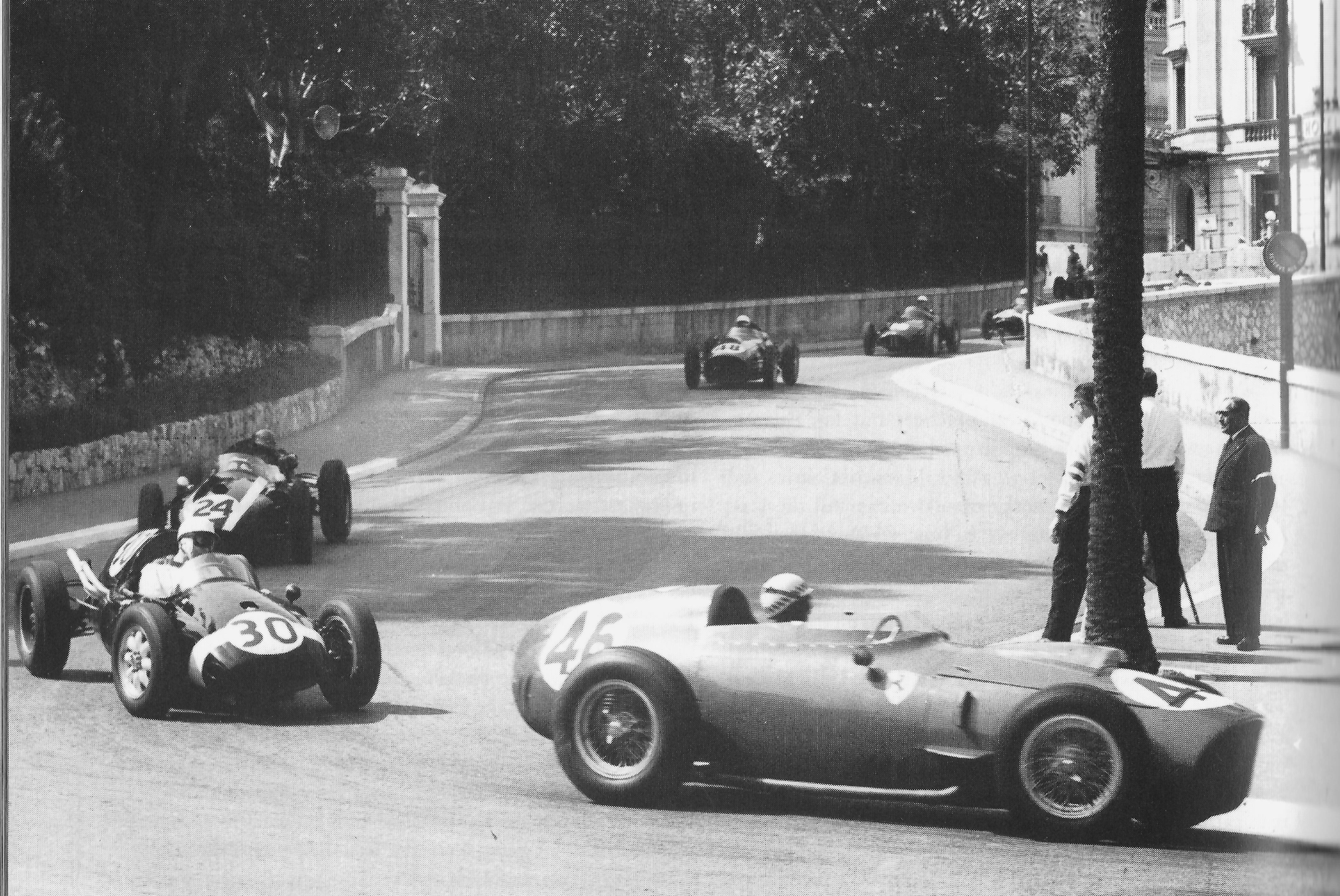 Re: FOTOS HISTORICAS DE FÓRMULA 1 (by @Scuderia_Fangio)